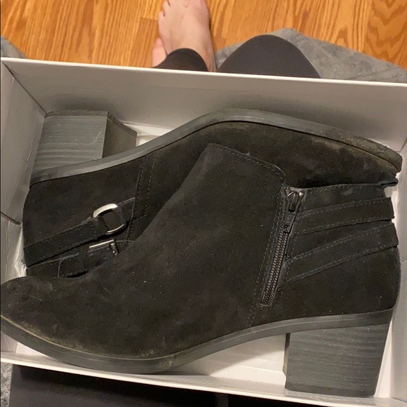 black booties - Picture 2 of 4